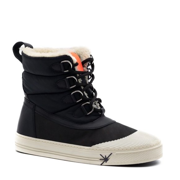 NWT ROSS + SNOW Men’s Puff Duck Boot in Black